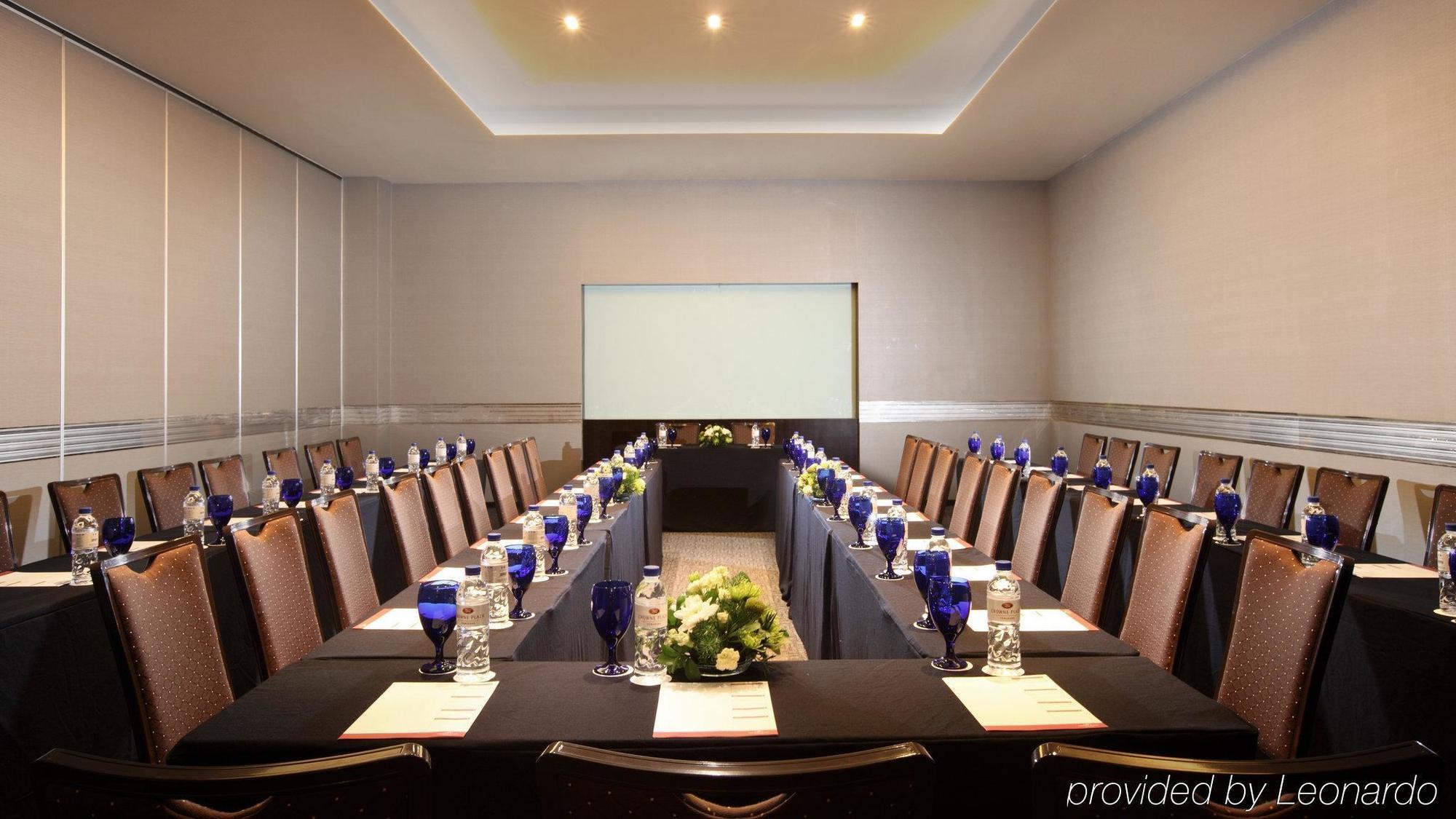 Po Hotel Semarang Business foto